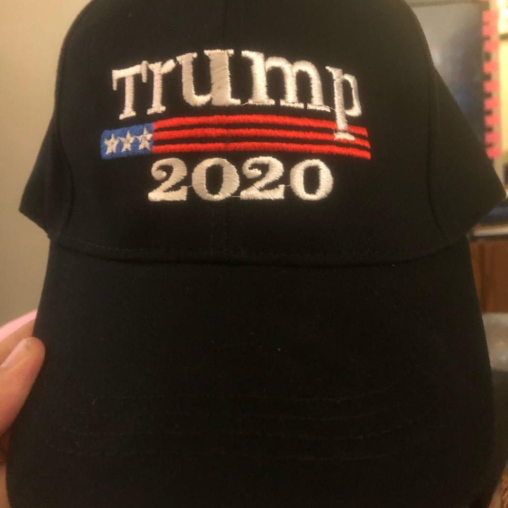 Trump 2020 hat